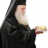 ΚΑΠΟΙΟΙ ΒΙΑΣΤΗΚΑΝ ΝΑ “ΠΑΡΑΙΤΗΣΟΥΝ” ΤΟΝ ΜΗΤΡΟΠΟΛΙΤΗ ΜΑΣ