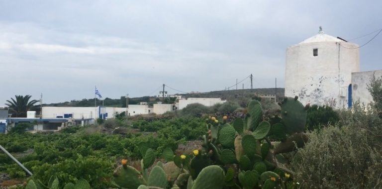ΛΑΪΚΗ ΣΥΣΠΕΙΡΩΣΗ ΘΗΡΑΣ: “ΘΗΡΑΣΙΑ, Ο ΦΤΩΧΟΣ ΣΥΓΓΕΝΗΣ”