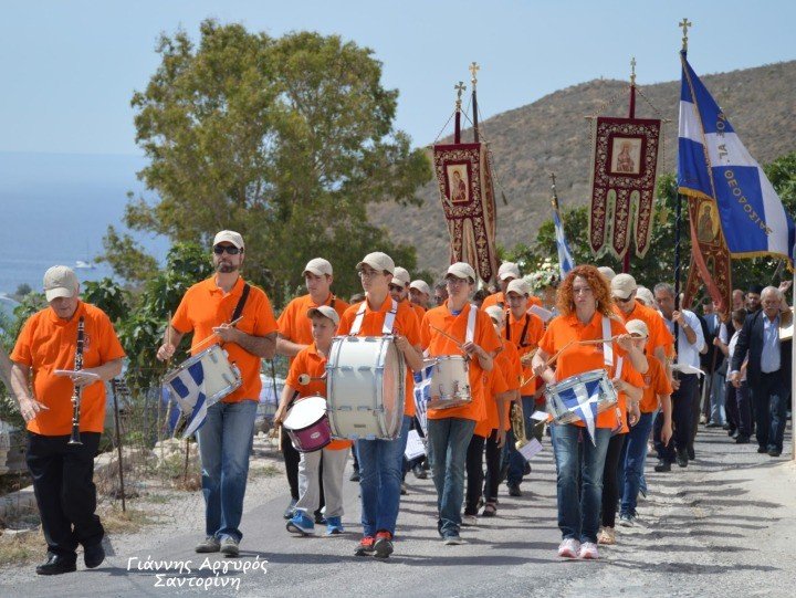 H ΦΙΛΑΡΜΟΝΙΚΗ ΣΤΟ ΜΕΓΑΛΟΧΩΡΙ