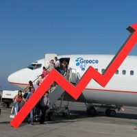 5% Η ΑΥΞΗΣΗ ΠΤΗΣΕΩΝ ΣΤΗΝ ΕΛΛΑΔΑ-ΣΤΗΝ ΚΟΡΥΦΗ Η ΣΑΝΤΟΡΙΝΗ