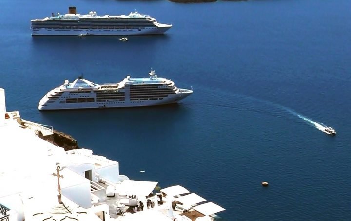 ΑΡΧΙΖΟΥΝ ΝΑ ΠΑΙΡΝΟΥΝ ΣΤΑ ΣΟΒΑΡΑ ΤΗΝ ΚΡΟΥΑΖΙΕΡΑ;