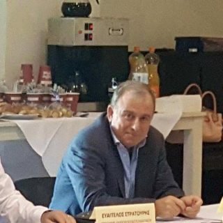 Omilia tou proedrou tou eboroepangelmatikou syllogou thiras nomikou nikolaou sto 9o synedrio ton eborikon stin kea