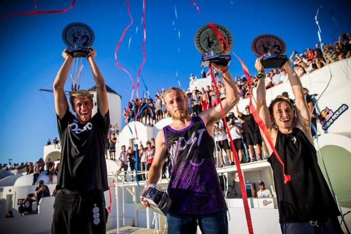 ΣΥΝΑΡΠΑΣΤΙΚΟ ΘΕΑΜΑ ΣΤΟ ΠΑΓΚΟΣΜΙΟ ΠΡΩΤΑΘΛΗΜΑ ΠΑΡΚΟΥΡ