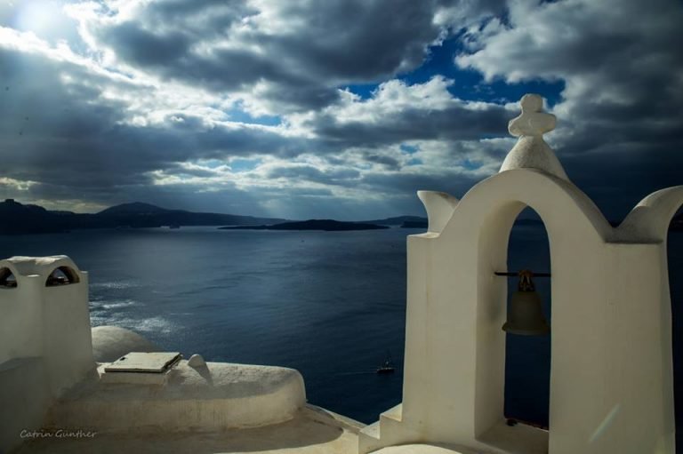 ΜΙΑ ΜΑΤΙΑ