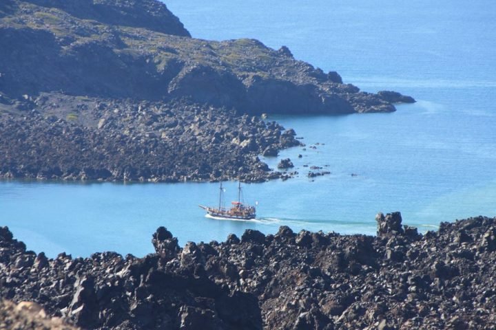 ΜΙΑ ΞΕΧΩΡΙΣΤΗ ΓΝΩΡΙΜΙΑ ΜΕ ΤΟ ΗΦΑΙΣΤΕΙΟ