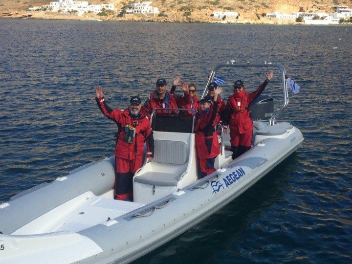 “ΟΙ ΓΛΑΡΟΙ ΤΟΥ ΑΙΓΑΙΟΥ” ΣΕ “ΠΤΗΣΗ” ΑΛΛΗΛΕΓΥΗΣ ΠΡΟΣ ΤΗ ΣΙΦΝΟ