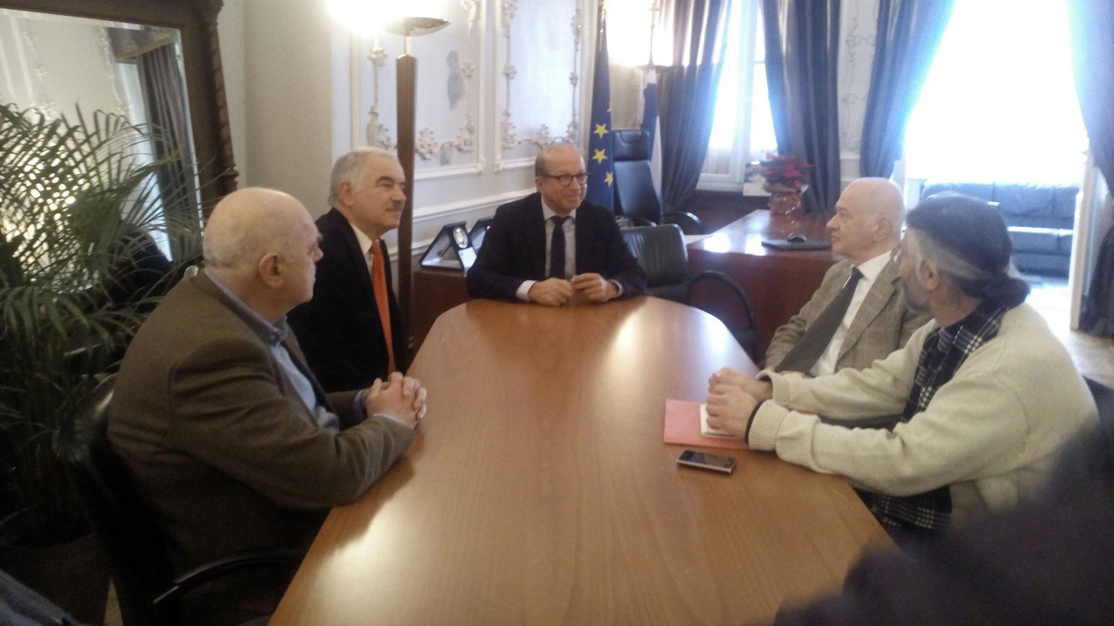 ΤΟΝ ΥΠΟΥΡΓΟ ΟΙΚΟΝΟΜΙΚΩΝ ΣΥΝΑΝΤΗΣΕ Ο Γ. ΛΕΟΝΤΑΡΙΤΗΣ