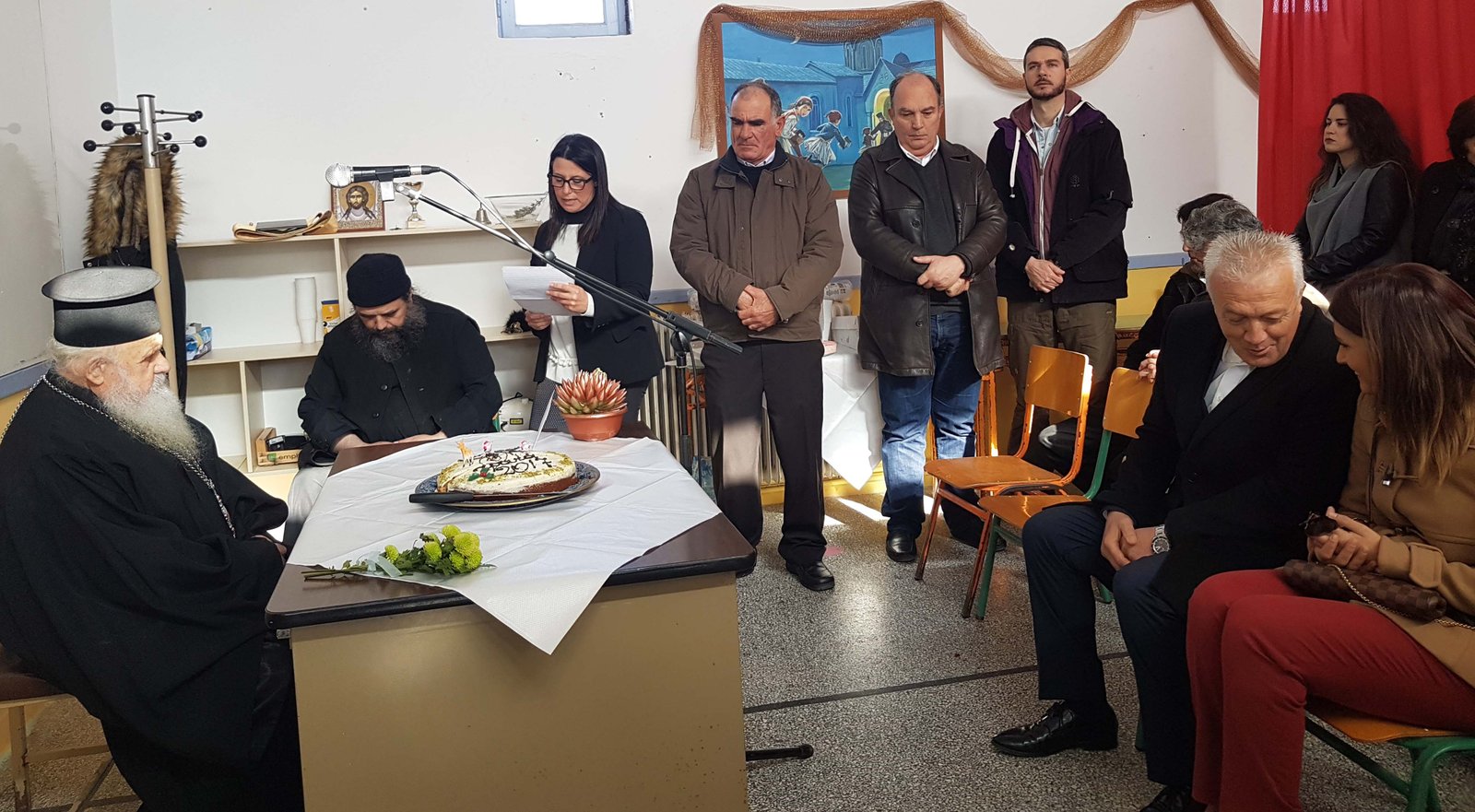 ΚΟΠΗ ΠΙΤΑΣ ΣΤΟ ΚΟΙΝΩΝΙΚΟ ΦΡΟΝΤΙΣΤΗΡΙΟ