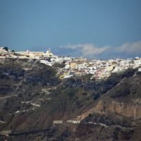 Εργασίες αντικατάστασης ιστών φωτισμού και φωτιστικών στην Κεντρική Πλατεία Φηρών