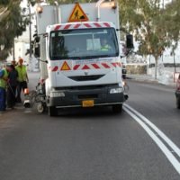 ΞΕΚΙΝΟΥΝ ΟΙ ΔΙΑΓΡΑΜΜΙΣΕΙΣ-ΣΤΙΣ ΚΑΛΕΝΔΕΣ Η ΑΣΦΑΛΤΟΣΤΡΩΣΗ ΤΟΥ ΥΠΟΛΟΙΠΟΥ ΟΔΙΚΟΥ ΔΙΚΤΥΟΥ