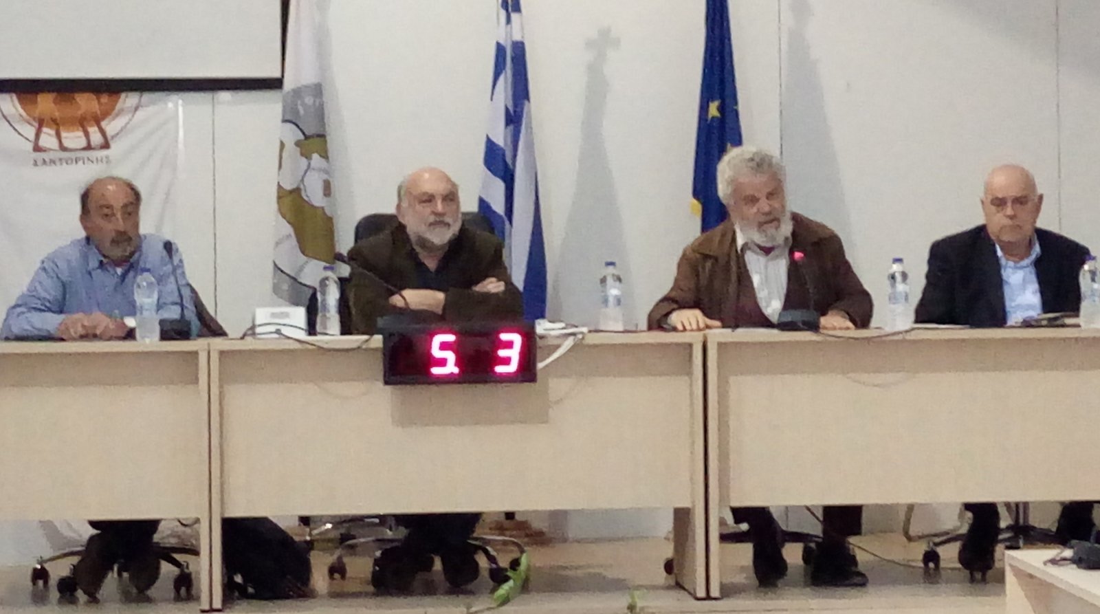 ΕΠΙΣΚΕΨΗ-ΣΥΝΕNΤΕΥΞΗ ΤΩΝ ΤΡΙΩΝ ΚΥΚΛΑΔΙΤΩΝ ΒΟΥΛΕΥΤΩΝ ΣΥΡΙΖΑ