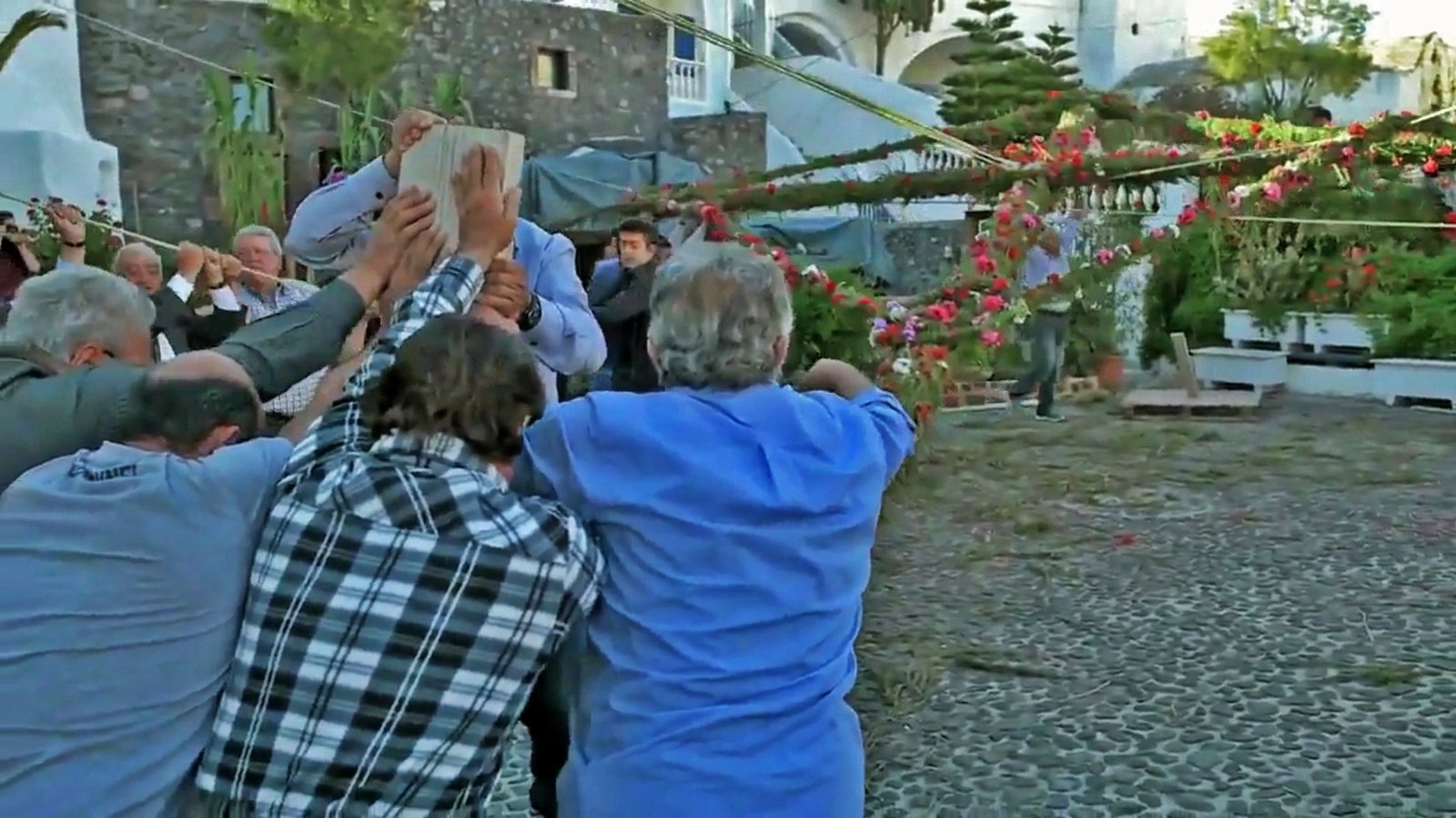 ΥΨΩΣΗ ΤΟΥ ΛΑΖΑΡΟΥ ΣΤΟ ΜΕΓΑΛΟΧΩΡΙ