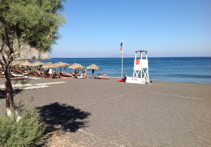 Perissa Nayagoswstiko Paratiritirio