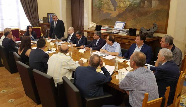 H ΥΠΟΥΡΓΟΣ ΤΟΥΡΙΣΜΟΥ ΣΤΗ ΡΟΔΟ