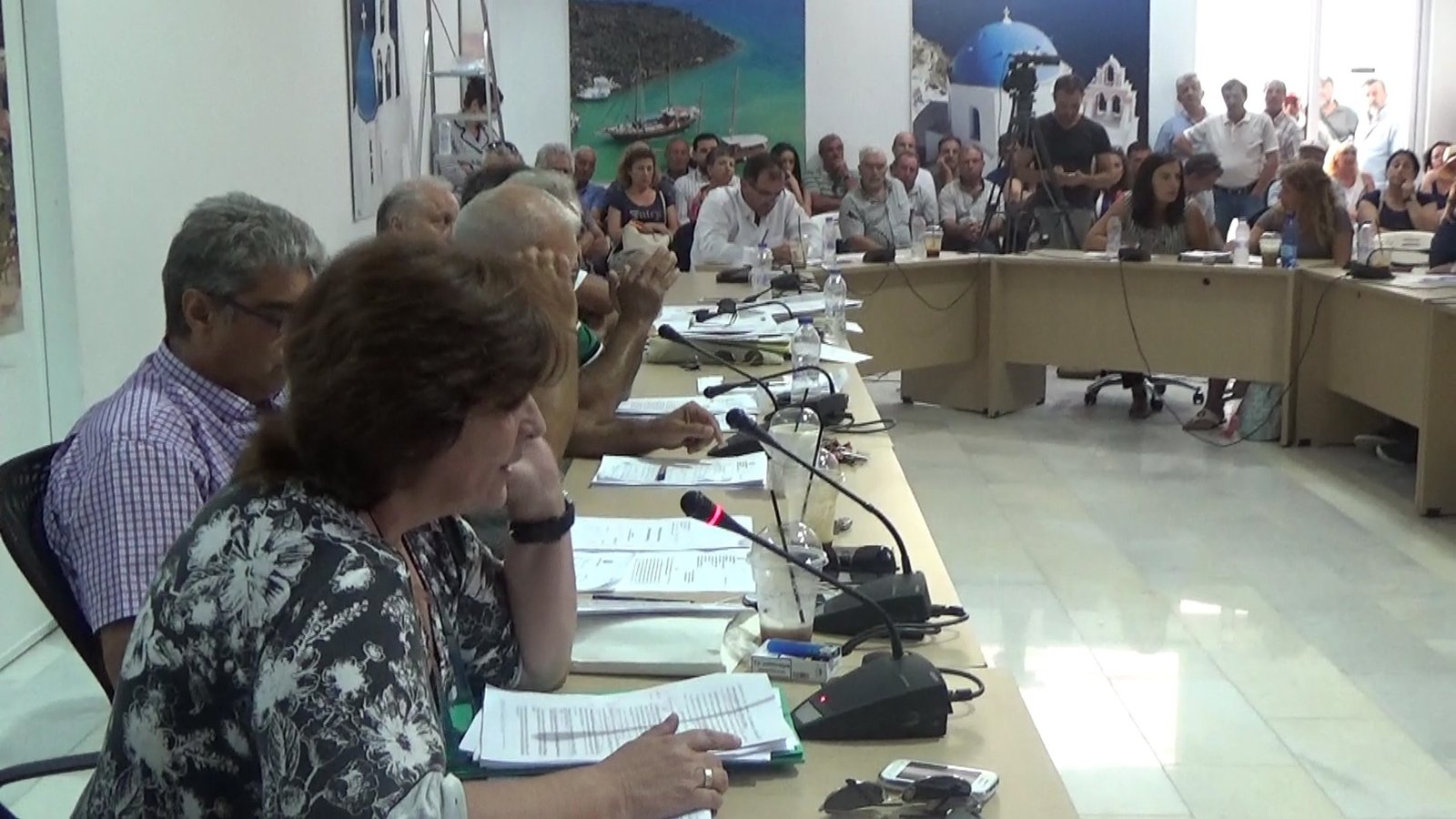 ΣΥΝΕΔΡΙΑΣΗ ΤΟΥ ΔΗΜΟΤΙΚΟΥ ΣΥΜΒΟΥΛΙΟΥ ΔΗΜΟΥ ΘΗΡΑΣ