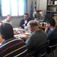 ΣΥΝΑΝΤΗΣΗ ΜΕ ΤΟΝ ΥΦΥΠΟΥΡΓΟ ΝΗΣΙΩΤΙΚΗΣ ΠΟΛΙΤΙΚΗΣ ΚΑΙ ΦΟΡΕΙΣ ΤΗΣ ΣΑΝΤΟΡΙΝΗΣ