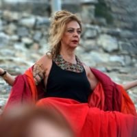 ΕΥΡΙΠΙΔΗ: ΙΩΝ – ΜΙΑ ΕΚΔΟΧΗ ΓΙΑ ΔΥΟ ΠΡΟΣΩΠΑ