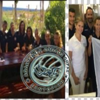 ΟΙ ΧΟΡΗΓΟΙ ΤΟΥ ΑΟ ΘΗΡΑΣ ΔΙΠΛΑ ΣΤΗΝ ΟΜΑΔΑ ΚΑΙ ΣΤΙΣ ΑΝΕΜΕΛΕΣ ΣΤΙΓΜΕΣ
