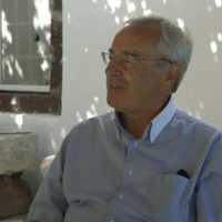 ΒΙΝΤΕΟ: Ο ΑΚΑΔΗΜΑΪΚΟΣ Χ. ΡΟΥΣΣΟΣ ΜΙΛΑ ΓΙΑ ΤΗ ΖΩΗ ΤΟΥ