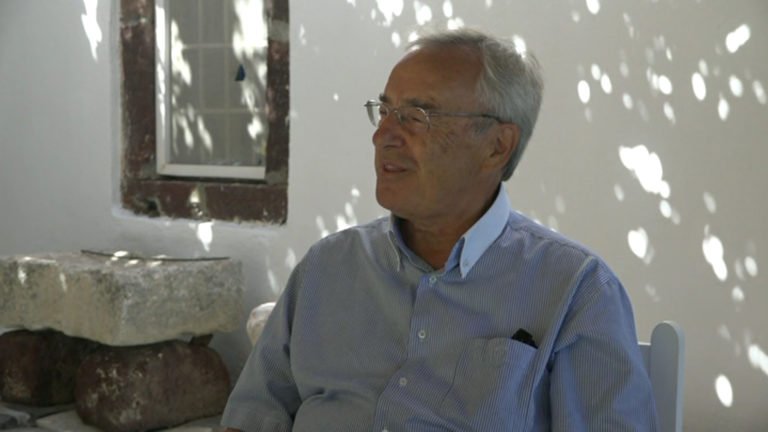 ΒΙΝΤΕΟ: Ο ΑΚΑΔΗΜΑΪΚΟΣ Χ. ΡΟΥΣΣΟΣ ΜΙΛΑ ΓΙΑ ΤΗ ΖΩΗ ΤΟΥ