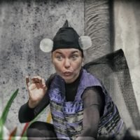 ΘΕΑΤΡΟ ΣΤΟ ΜΕΓΑΡΟ ΓΚΥΖΗ