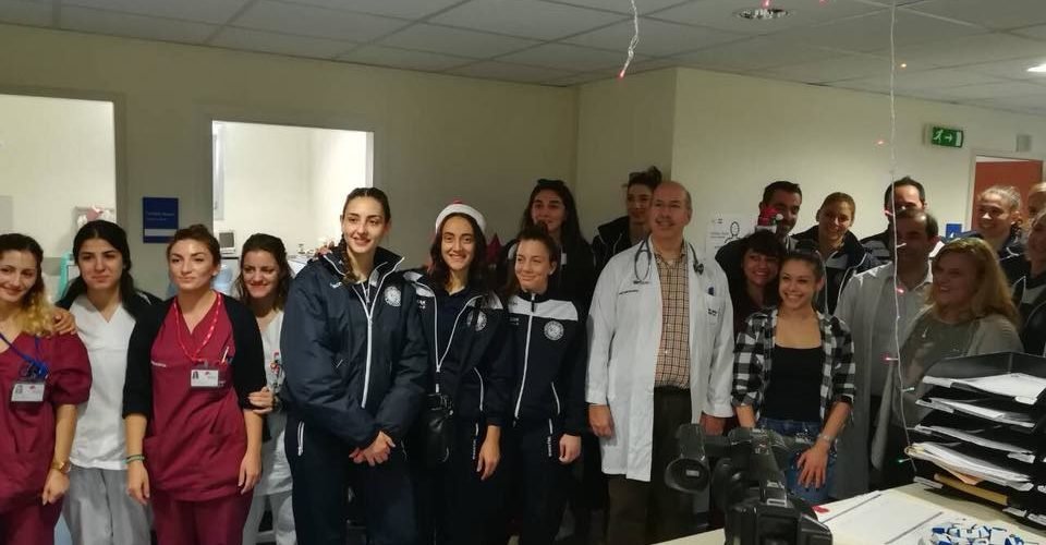 ΑΟ ΘΗΡΑΣ ΧΡΙΣΤΟΥΓΕΝΝΑ