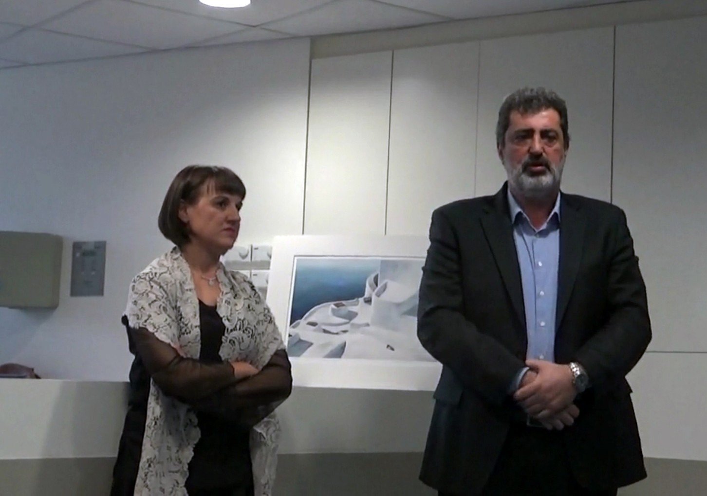 “ΝΟΜΟΘΕΤΗΣΑΜΕ 3 ΦΟΡΕΣ ΓΙΑ ΤΗ ΣΑΝΤΟΡΙΝΗ. ΠΕΡΙΜΕΝΟΥΜΕ ΝΑ ΑΝΤΑΠΟΚΡΙΘΕΙΤΕ”