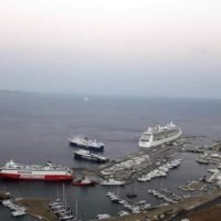 3,5 ΕΚ ΕΥΡΩ ΓΙΑ ΠΡΟΣΚΡΟΥΣΤΗΡΕΣ ΣΤΟ ΛΙΜΑΝΙ ΜΥΚΟΝΟΥ