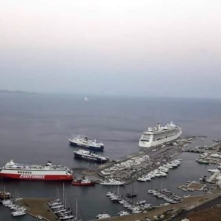 ΠΡΟΣΚΡΟΥΣΤΗΡΑΣ ΜΥΚΟΝΟΣ