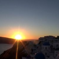 ΡΕΚΟΡ ΑΦΙΞΗΣ ΕΠΙΣΚΕΠΤΩΝ ΣΕ ΣΑΝΤΟΡΙΝΗ ΚΑΙ ΜΥΚΟΝΟ ΓΙΑ ΙΟΥΛΙΟ-ΑΥΓΟΥΣΤΟ-ΣΠΕΤΕΜΒΡΙΟ