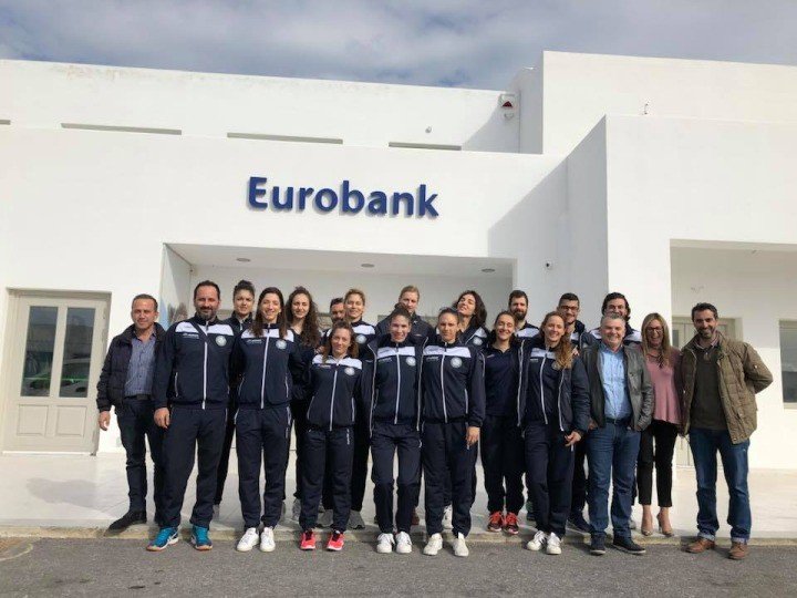 H EUROBANK ΣΤΟ ΠΛΕΥΡΟ ΤΟΥ ΑΟ ΘΗΡΑΣ