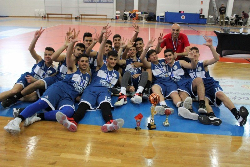 ΦΙΝΑΛΕ ΓΙΑ ΤΟ FINAL4 ΜΠΑΣΚΕΤ ΠΑΙΔΩΝ ΣΤΗ ΣΑΝΤΟΡΙΝΗ
