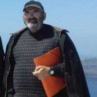 ΚΑΤΑΓΓΕΛΙΑ ΤΟΥ Α. ΚΑΡΑΜΟΛΕΓΚΟΥ ΓΙΑ ΤΟ ΑΕΡΟΠΛΑΝΑΚΙ