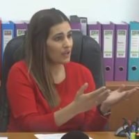ΒΙΝΤΕΟ: Η ΕΠΑΡΧΟΣ ΘΗΡΑΣ ΘΕΩΝΗ ΛΕΙΒΑΔΑΡΟΥ ΜΙΛΑ ΓΙΑ ΟΛΑ