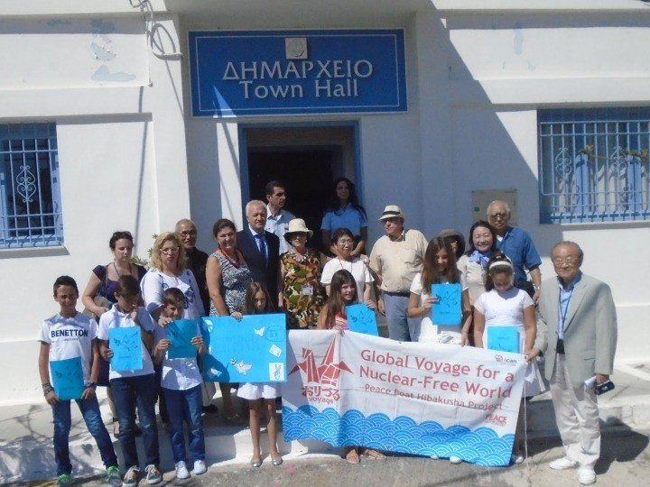 «TO ΠΛΟΙΟ ΤΗΣ ΕΙΡΗΝΗΣ» ΞΑΝΑ ΣΤΗ ΣΑΝΤΟΡΙΝΗ