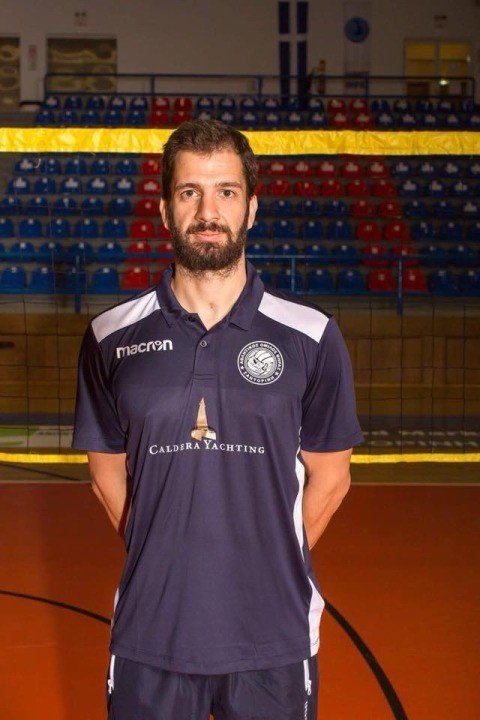 ΑΝΑΝΕΩΣΕ ΜΕ ΤΟΝ ΓΙΩΡΓΟ ΣΟΜΠΟΝΗ Ο ΑΟ ΘΗΡΑΣ