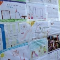 ΒΙΝΤΕΟ: ΠΑΙΔΙΚΕΣ ΧΑΡΕΣ-ΤΑ ΠΑΙΔΙΑ  ΤΗΣ ΣΑΝΤΟΡΙΝΗΣ ΖΩΓΡΑΦΙΖΟΥΝ ΤΑ ΟΝΕΙΡΑ ΤΟΥΣ