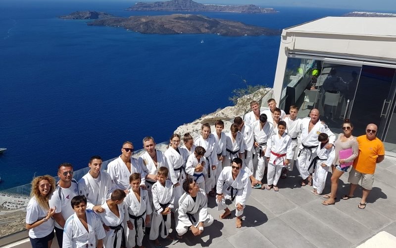 Tour and Training Martial Arts (800x600)