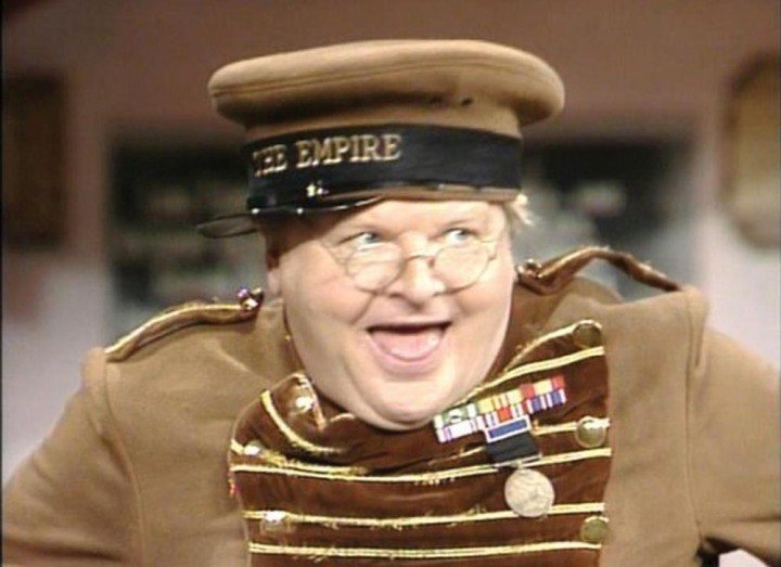 IT’ S THE BENNY HILL SHOW