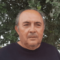 ΚΑΙ Ο ΣΤΑΥΡΟΣ ΡΟΥΣΣΟΣ ΑΡΝΕΙΤΑΙ ΝΑ ΑΝΑΠΛΗΡΩΣΕΙ ΤΟΝ Γ. ΧΑΛΑΡΗ