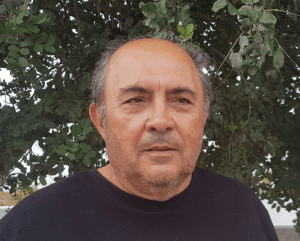 ΡΟΥΣΣΟΣ ΣΤΑΥΡΟΣ1 300x241