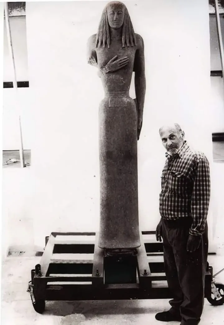 Διαμαρτυρία για τη νέα φυγή της “Κόρης”