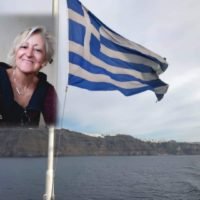 ΜΑΡΑΜΠΟΥ  ΔΕ  ΒΛΕΠΕΙ