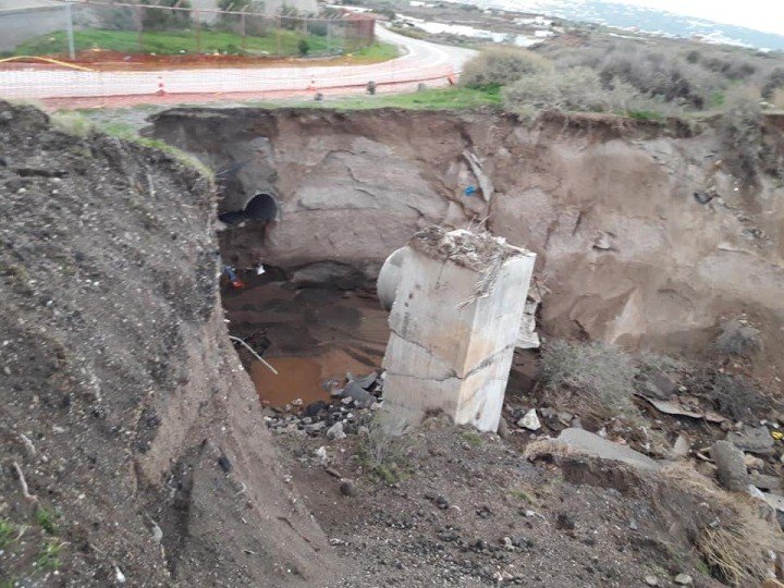 ΒΙΝΤΕΟ: ΚΙ ΟΜΩΣ ΟΙ ΕΡΗΜΕΣ ΥΠΟΔΟΜΕΣ “ΨΟΦΑΝΕ”, ΚΑΤΑ ΑΚΡΟΠΟΛΗ ΜΕΡΙΑ