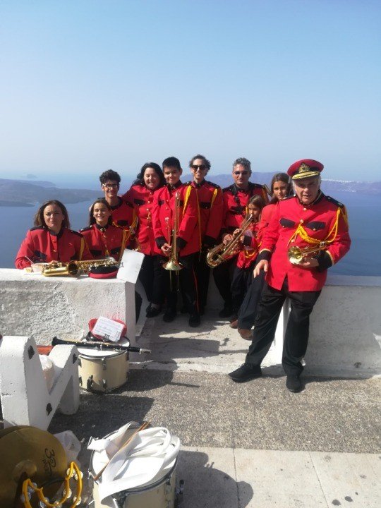 Η ΦΙΛΑΡΜΟΝΙΚΗ ΣΤΟ ΑΚΡΩΤΗΡΙ