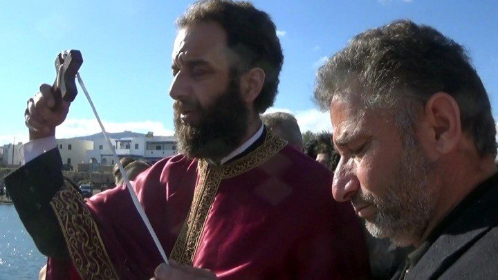 ΘΕΟΦΑΝΕΙΑ ΜΟΝΟΛΙΘΟΣ