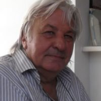 ΠΕΘΑΝΕ Ο ΣΠΟΥΔΑΙΟΣ ΣΥΝΘΕΤΗΣ ΚΑΙ ΕΡΕΥΝΗΤΗΣ ΧΡΙΣΤΟΔΟΥΛΟΣ ΧΑΛΑΡΗΣ