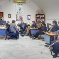 ΕΠΙΣΚΕΨΗ Μ. ΟΡΦΑΝΟΥ ΣΤΗ ΘΗΡΑΣΙΑ