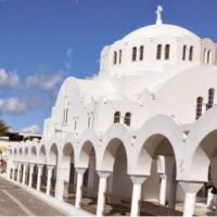 ΑΠΟΜΑΚΡΥΝΣΗ ΟΧΗΜΑΤΩΝ ΑΠΟ ΤΗ ΜΗΤΡΟΠΟΛΗ