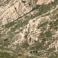 ΤΡΑΓΩΔΙΑ ΜΕ 2 ΝΕΚΡΟΥΣ ΣΤΗ ΣΑΝΤΟΡΙΝΗ
